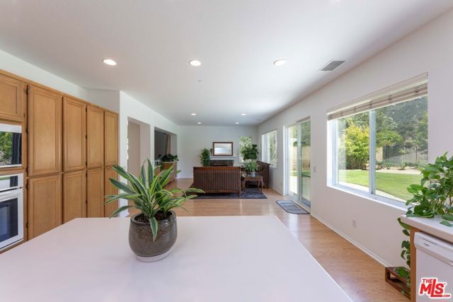 22 Moonridge Court, Azusa, CA 91702
