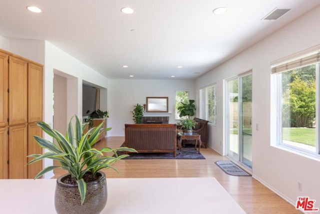 22 Moonridge Court, Azusa, CA 91702