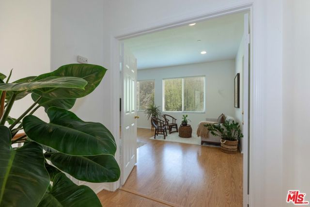 22 Moonridge Court, Azusa, CA 91702