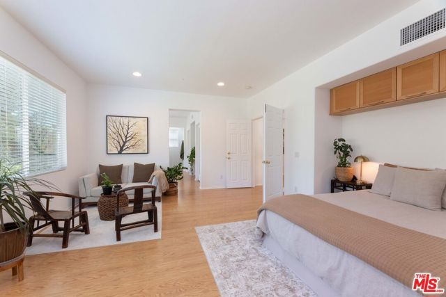 22 Moonridge Court, Azusa, CA 91702
