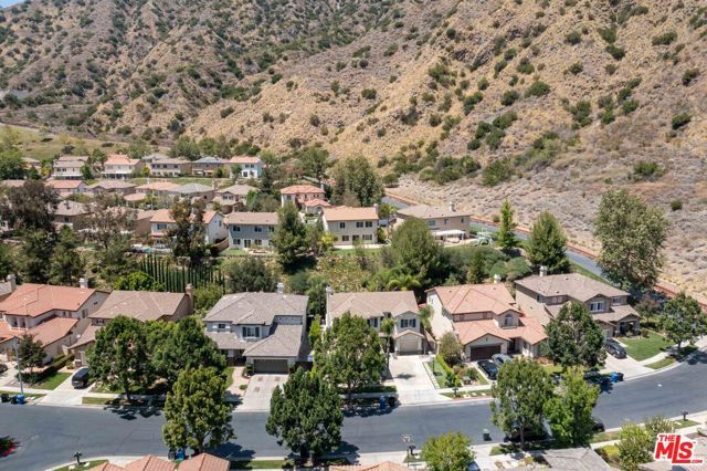 22 Moonridge Court, Azusa, CA 91702