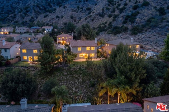 22 Moonridge Court, Azusa, CA 91702