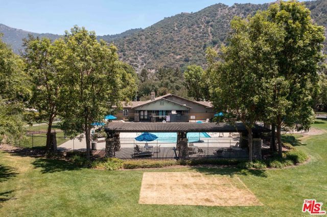 22 Moonridge Court, Azusa, CA 91702