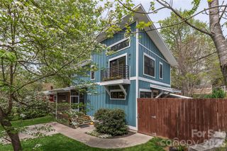 135 Salola Street, Asheville, NC 28806