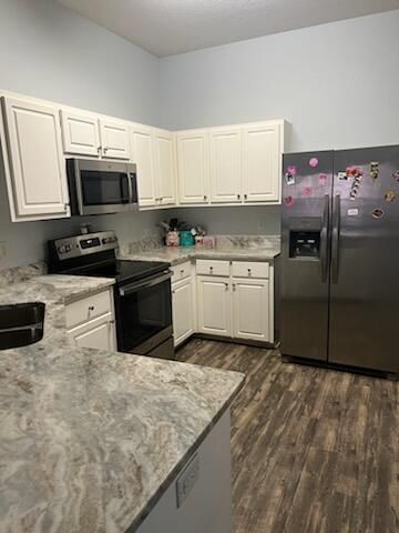 925 Lajolla Lane, Mary Esther, FL 32569