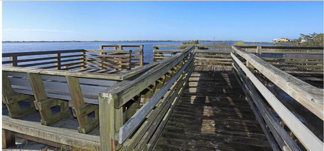 925 Lajolla Lane, Mary Esther, FL 32569