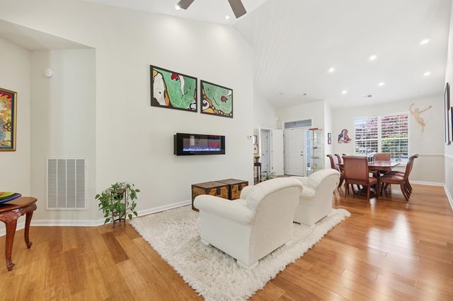 1215 Loblolly Ln., Conway, SC 29526