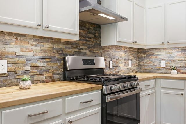 1215 Loblolly Ln., Conway, SC 29526