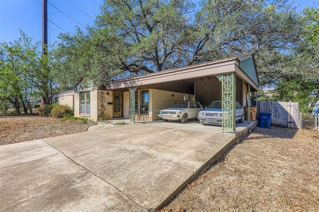 5702 Fairlane DR, Austin, TX 78757