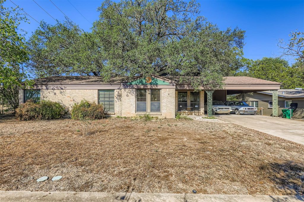 5702 Fairlane DR, Austin, TX 78757