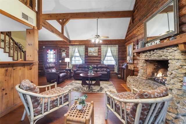 4421 POCAHONTAS DRIVE, Dade City, FL 33523