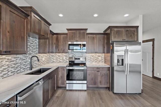 214 E LOBO LOOP, Hayden, ID 83835