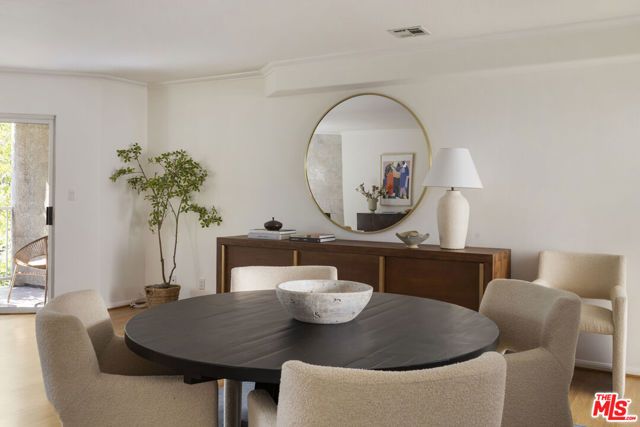 4003 Sunset Drive 8, Los Angeles, CA 90027