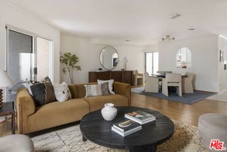4003 Sunset Drive 8, Los Angeles, CA 90027
