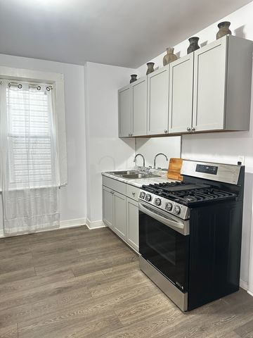 7828 S Greenwood Avenue, Chicago, IL 60619