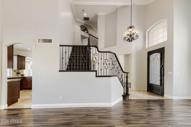 519 W MOUNTAIN VISTA Drive, Phoenix, AZ 85045