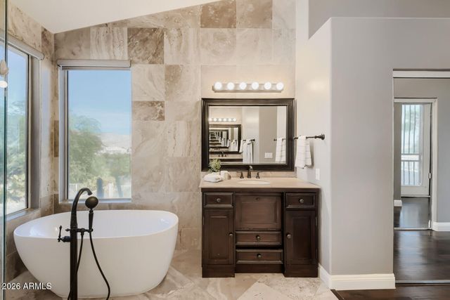 519 W MOUNTAIN VISTA Drive, Phoenix, AZ 85045