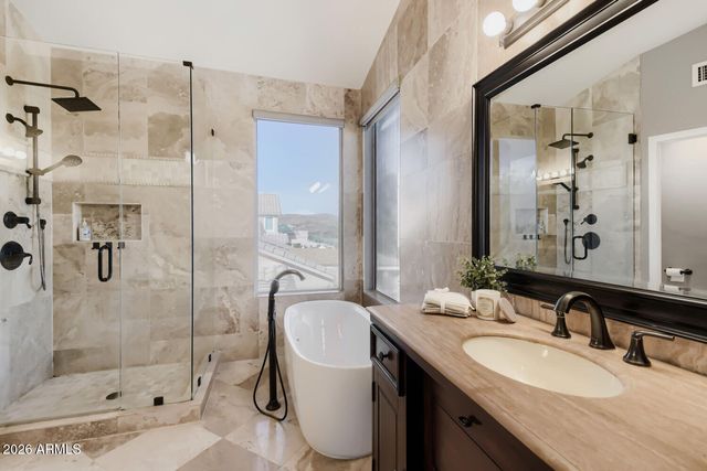 519 W MOUNTAIN VISTA Drive, Phoenix, AZ 85045