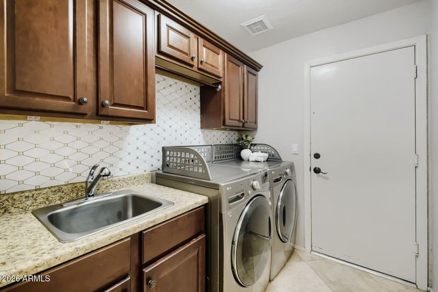 519 W MOUNTAIN VISTA Drive, Phoenix, AZ 85045