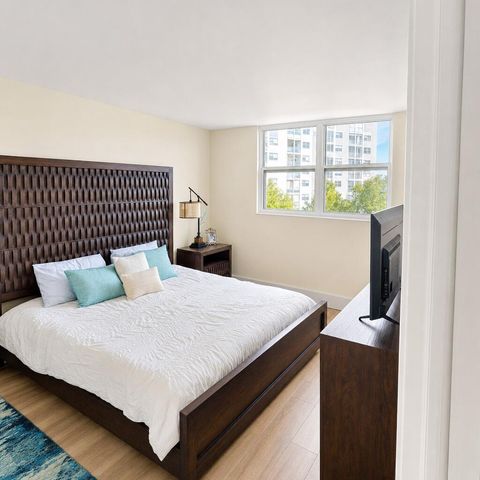 2731 NE 14TH ST 421, Pompano Beach, FL 33062