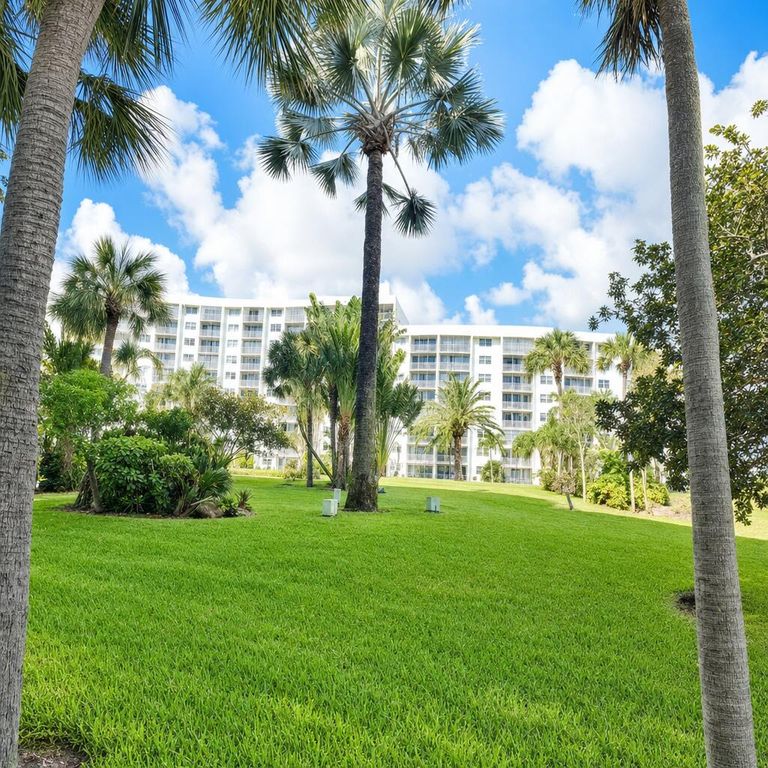 2731 NE 14TH ST 421, Pompano Beach, FL 33062