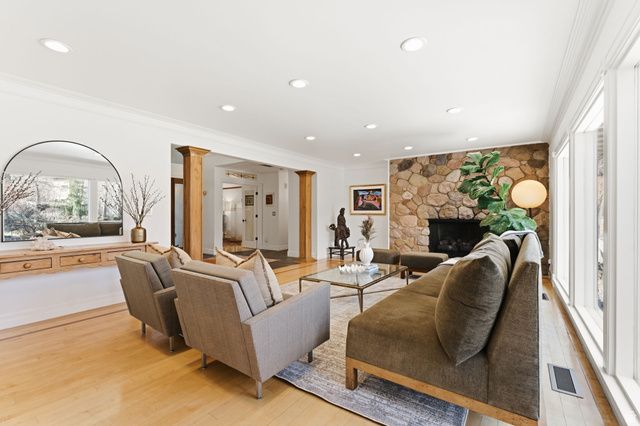 5575 S MERLYN CIR, Holladay, UT 84117