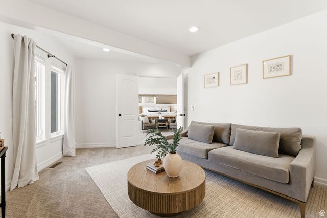 5575 S MERLYN CIR, Holladay, UT 84117