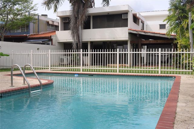 2 CALLE, San Juan, PR 00926