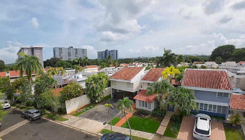 2 CALLE, San Juan, PR 00926