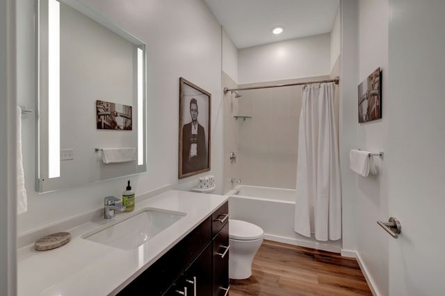 920 South St Apt 412, Nashville, TN 37203