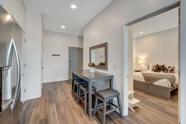 920 South St Apt 412, Nashville, TN 37203