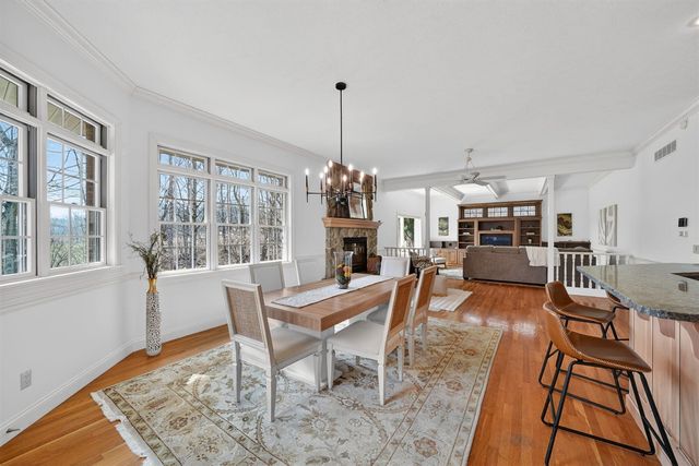 2065 W River Road, Niles, MI 49120