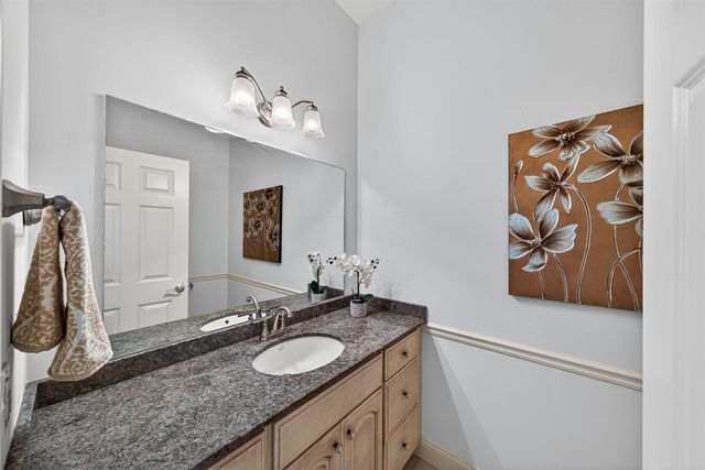 2065 W River Road, Niles, MI 49120