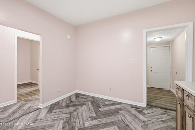 3537 Powell Ave, Louisville, KY 40215