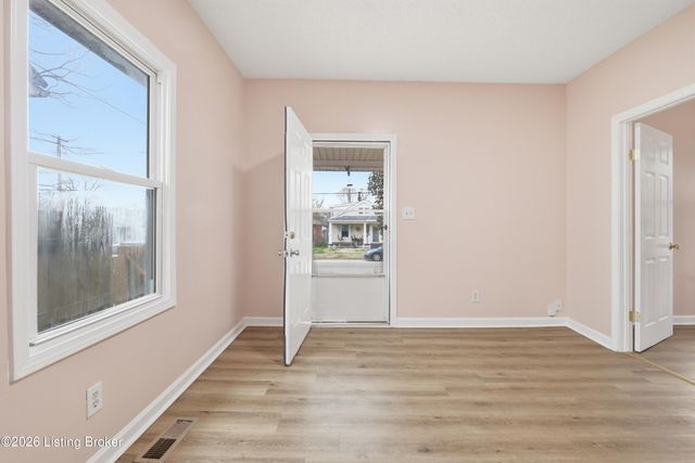 3537 Powell Ave, Louisville, KY 40215