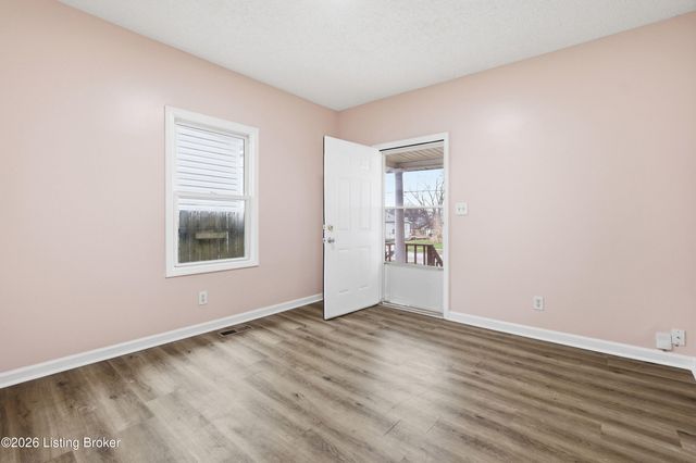 3537 Powell Ave, Louisville, KY 40215