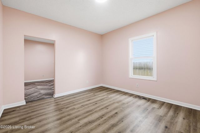 3537 Powell Ave, Louisville, KY 40215