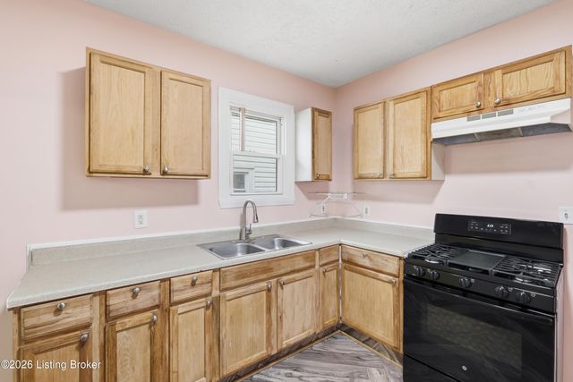 3537 Powell Ave, Louisville, KY 40215