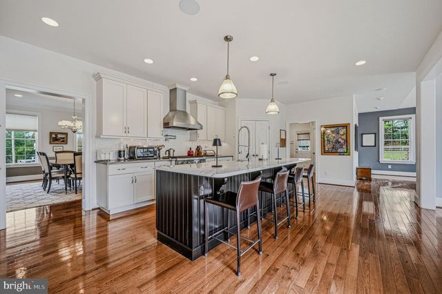 957 CORNWALLIS DR, West Chester, PA 19380