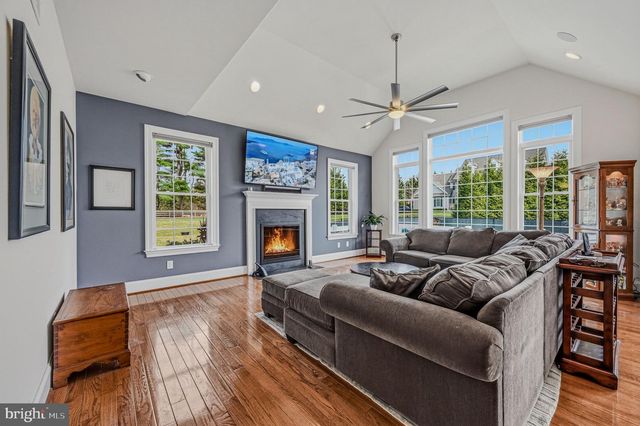 957 CORNWALLIS DR, West Chester, PA 19380