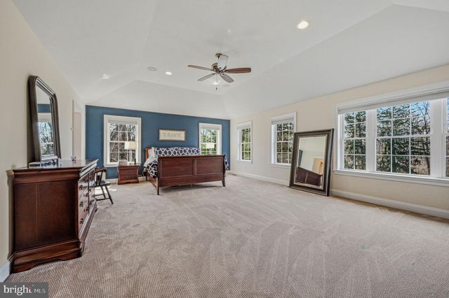 957 CORNWALLIS DR, West Chester, PA 19380