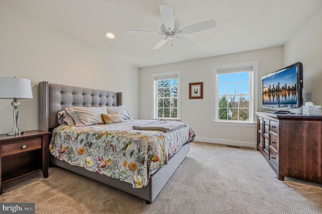 957 CORNWALLIS DR, West Chester, PA 19380