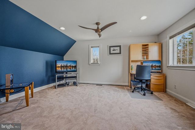 957 CORNWALLIS DR, West Chester, PA 19380