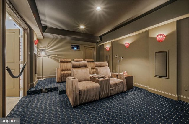 957 CORNWALLIS DR, West Chester, PA 19380