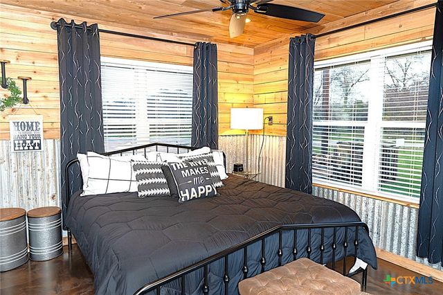 582 Cypress Valley Road, Cuero, TX 77954