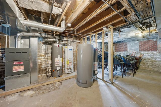 7546 S Sangamon Street, Chicago, IL 60620