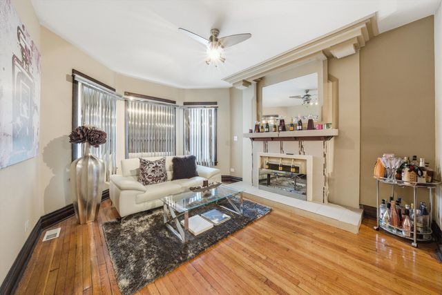 7546 S Sangamon Street, Chicago, IL 60620