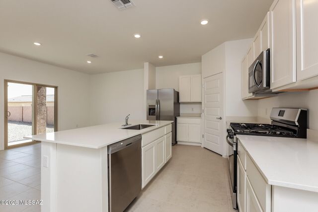 7068 W Indian Clover Way, Tucson, AZ 85757