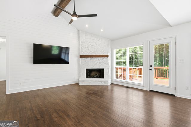 6014 Lake Lanier Heights Road, Buford, GA 30518