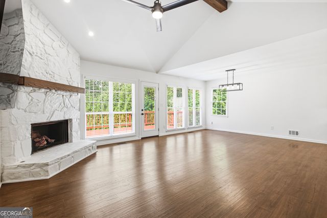 6014 Lake Lanier Heights Road, Buford, GA 30518